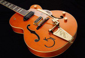 Gretsch-G6120-Eddie-39CEFA