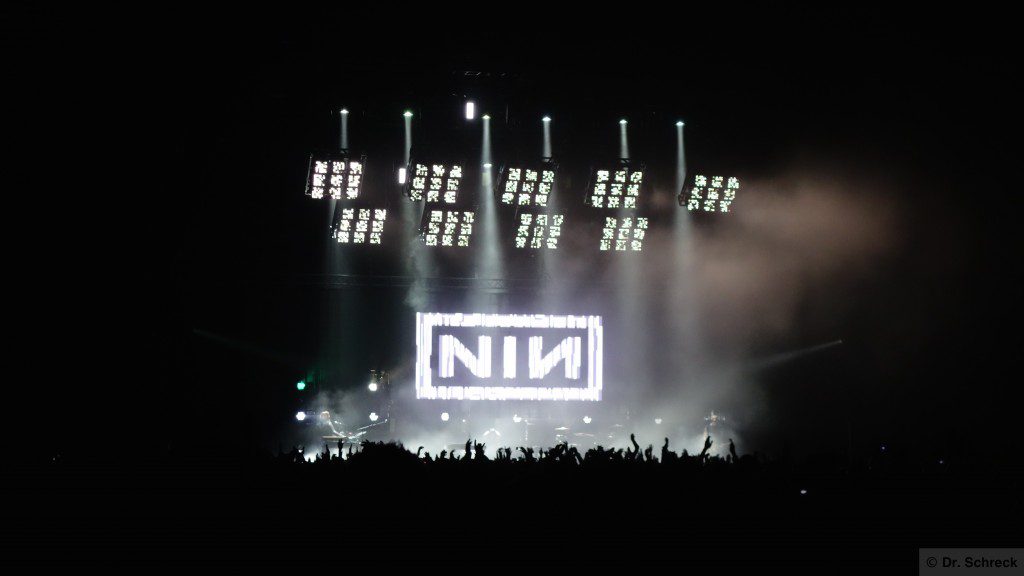 NIN. London.