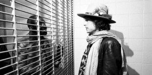 bob-dylan-visita-a-hurricane-carter-en-la-carcel