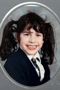 785023_EKTDO1FS3VUOVD7JVYQ36LP1XOGZNY_amy-winehouse-9 años aprox.